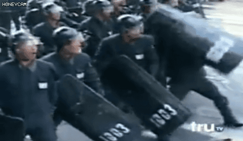 2000년대 초반 전의경 시위현장 ㄷㄷㄷㄷㄷㄷㄷㄷㄷㄷㄷㄷ gif | 인스티즈