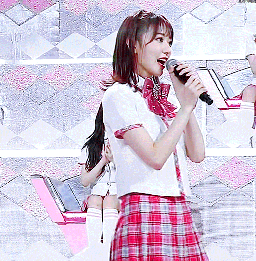 프로듀스48 마지막화 사쿠라 움짤.gif | 인스티즈