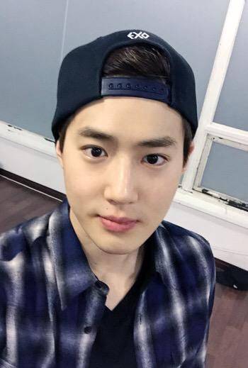 생일이 14개월 빠른 친구와 한 달 느린 동생을 둔 아이돌.jpg | 인스티즈