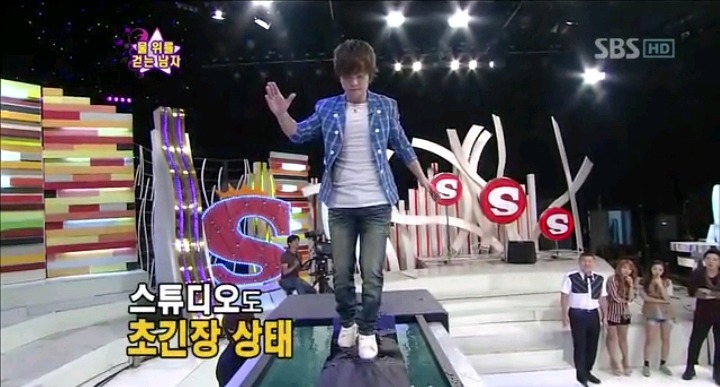 최현우 신의영역에 도전한 물위를 걷는마술 | 인스티즈