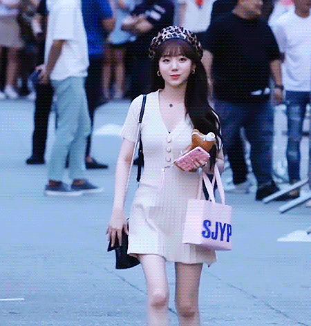 [러블리즈] 비가 처량하게 내려서 케이 | 인스티즈