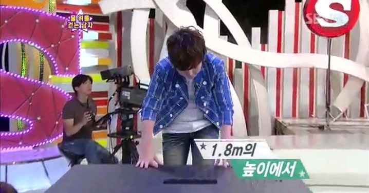 최현우 신의영역에 도전한 물위를 걷는마술 | 인스티즈