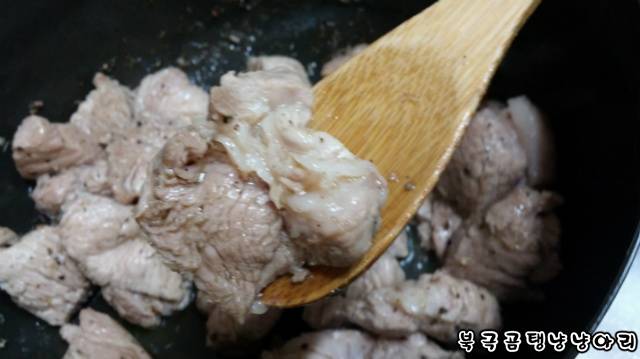 굵직굵직한 스테미나 넘치는 남자의 카레!! | 인스티즈