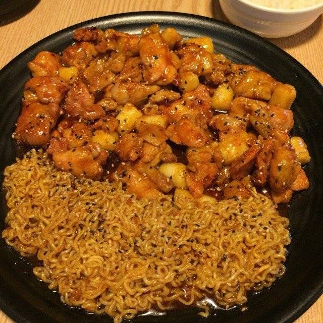 치킨 + 라면 의 조합.jpg | 인스티즈