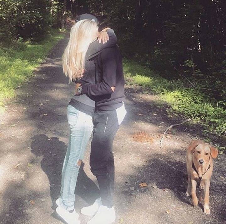 율리안 바이글의 애완견 | 인스티즈