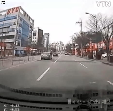 자기인생을 완전히 망칠뻔한 운전자.... | 인스티즈