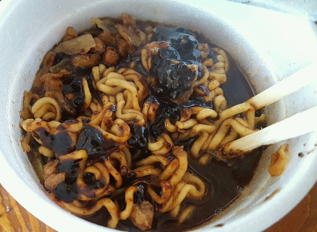 짜장라면계의 숨은 강자 | 인스티즈