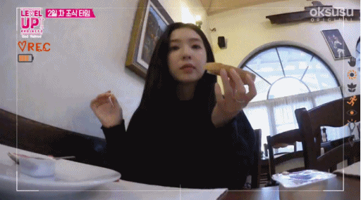 [레드벨벳] 레벨업 보면서 게임하다가 만든 움짤 | 인스티즈