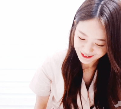 프로미스나인으로 복귀한 장규리.gif | 인스티즈