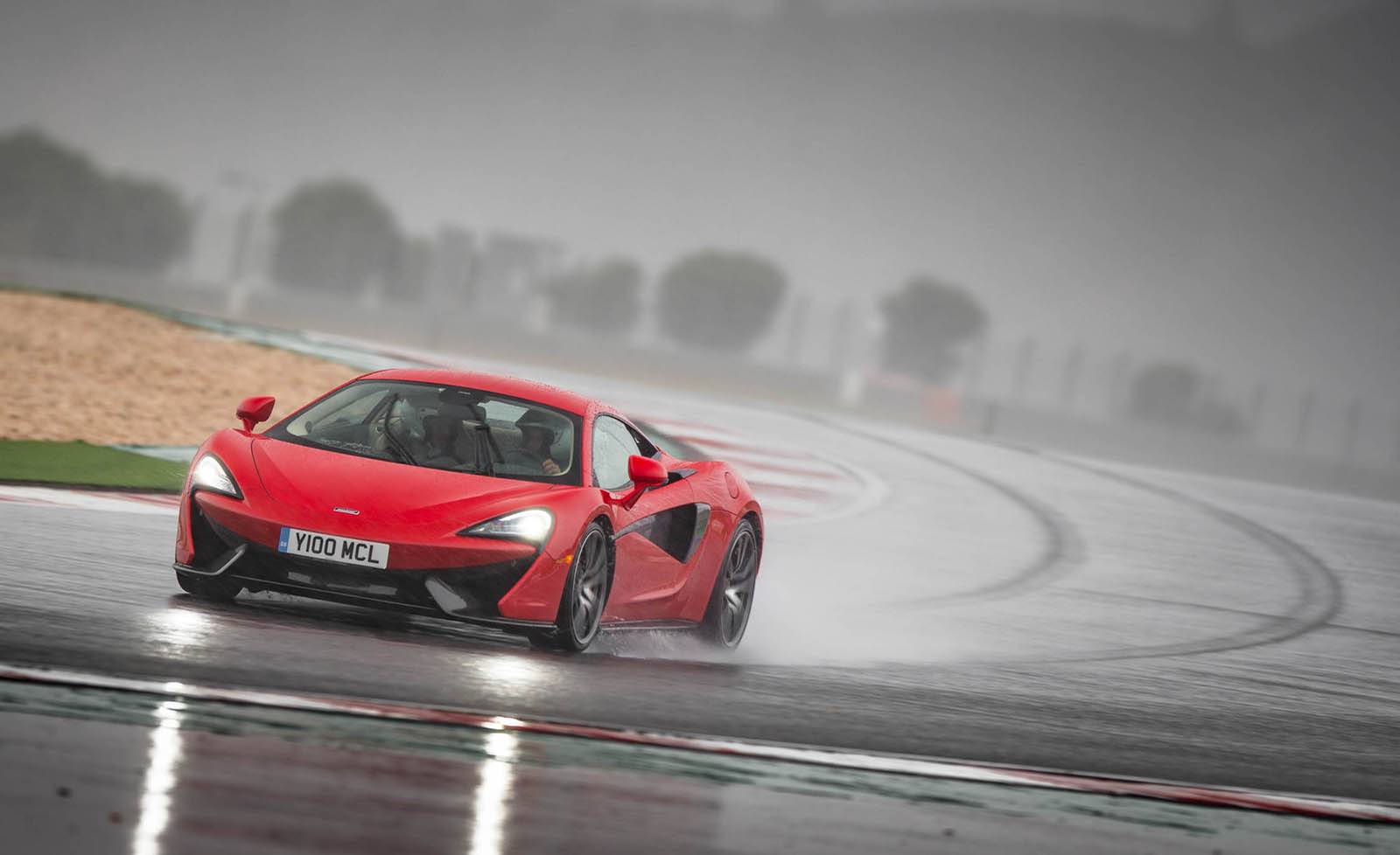 맥라렌 570S | 인스티즈