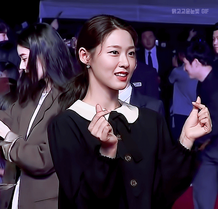 영화 안시성 쇼케이스 설현이.jpgif | 인스티즈