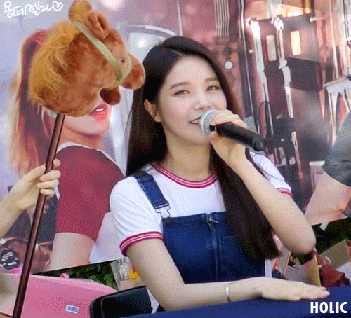 카리스마 넘치는 마마무 리더 | 인스티즈