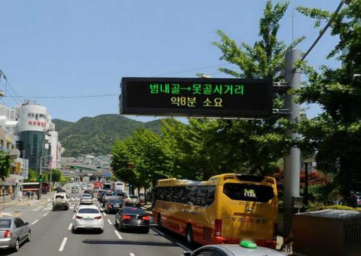 부산의 차가 겁나 밀리는 시내 도로들.jpg | 인스티즈