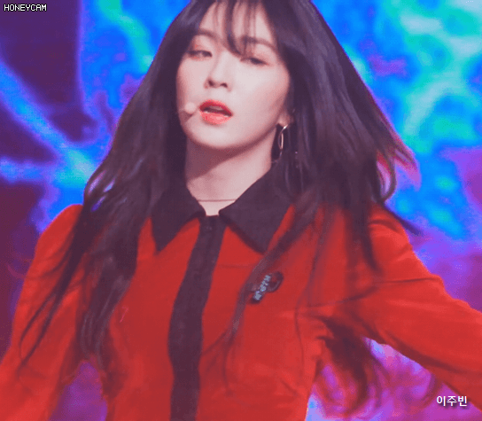 연말에도 미모 열일한 얼굴천재 아이린.gif | 인스티즈