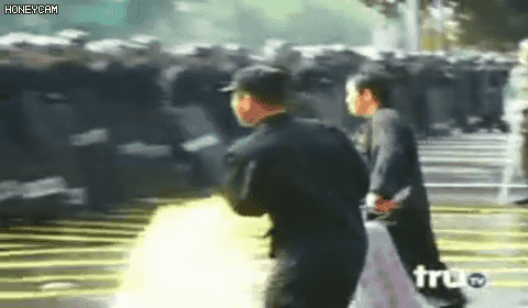 2000년대 초반 전의경 시위현장 ㄷㄷㄷㄷㄷㄷㄷㄷㄷㄷㄷㄷ gif | 인스티즈