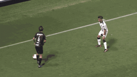 황의조가 감바팬들에게 사랑 받을 수 밖에 없는 이유.gif | 인스티즈