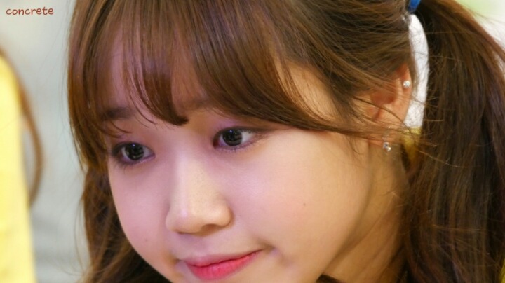 상습적으로 삐죽이는 유정이 짤 (ioi) | 인스티즈