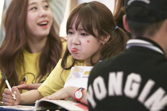 상습적으로 삐죽이는 유정이 짤 (ioi) | 인스티즈