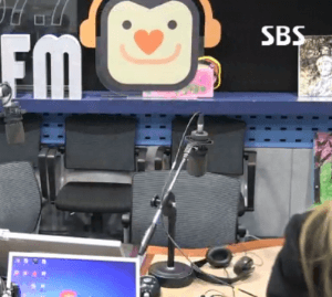 방송끝나고 슬금슬금 와서 인사하고가는 초롱 | 인스티즈