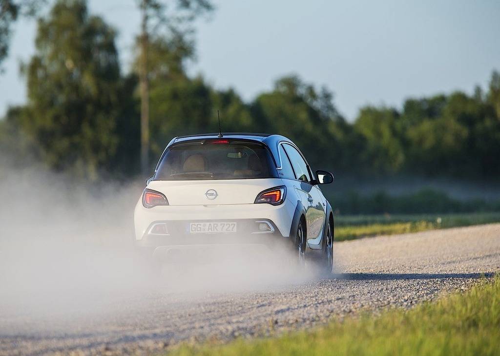 2016 오펠 아담 록스 [데이터주의] | 인스티즈