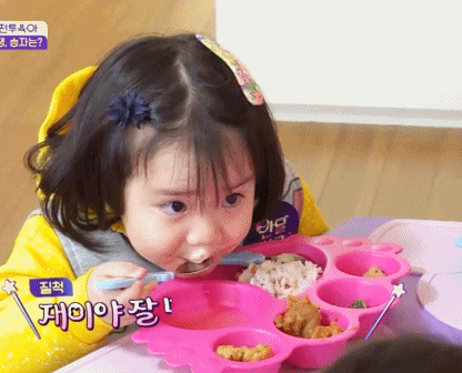 반달친구 2화에서 쥬쥬쌤한테 유일하게 철벽치는 여자 (feat. 쯔왑쯔왑) | 인스티즈