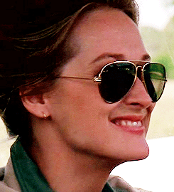 골든 글로브에서 평생 공로상을 수상한 배우 메릴 스트립의 감동적인 수상소감.jpgif | 인스티즈