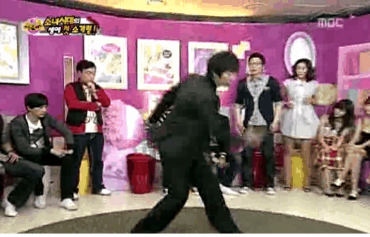 인간에게 구애를 신청하는 알파고.gif | 인스티즈