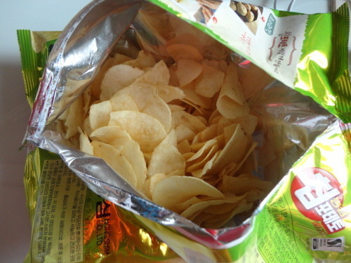 사람별로 다른 과자봉지 뜯기.jpg | 인스티즈