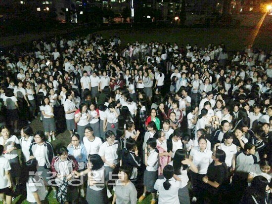 지진난 상황에 학생들 대피 안시킨 학교와 학원들.twt | 인스티즈