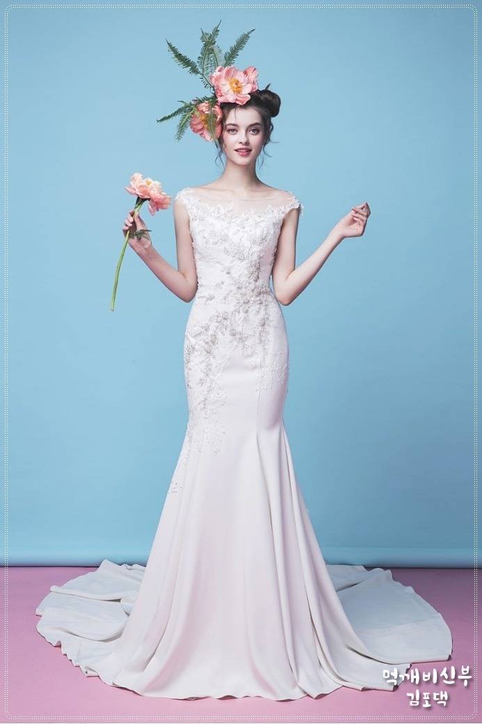 2017-18년에 나온 웨딩드레스들.JPG | 인스티즈