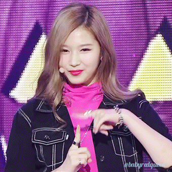 사나가 주는 선물 | 인스티즈