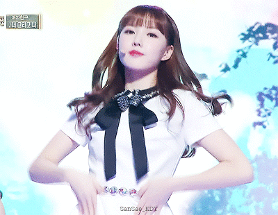 여자친구에서 윙크 젤 많이하는 애.gif | 인스티즈