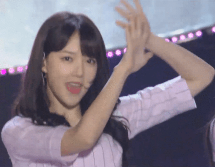 여자친구에서 윙크 젤 많이하는 애.gif | 인스티즈