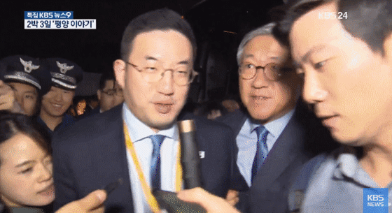 재벌총수 방북 인터뷰.gif | 인스티즈