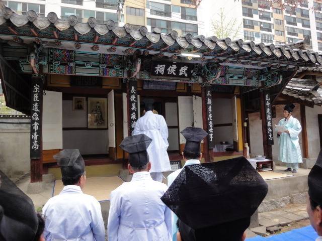 국내 인지도 대결 | 인스티즈