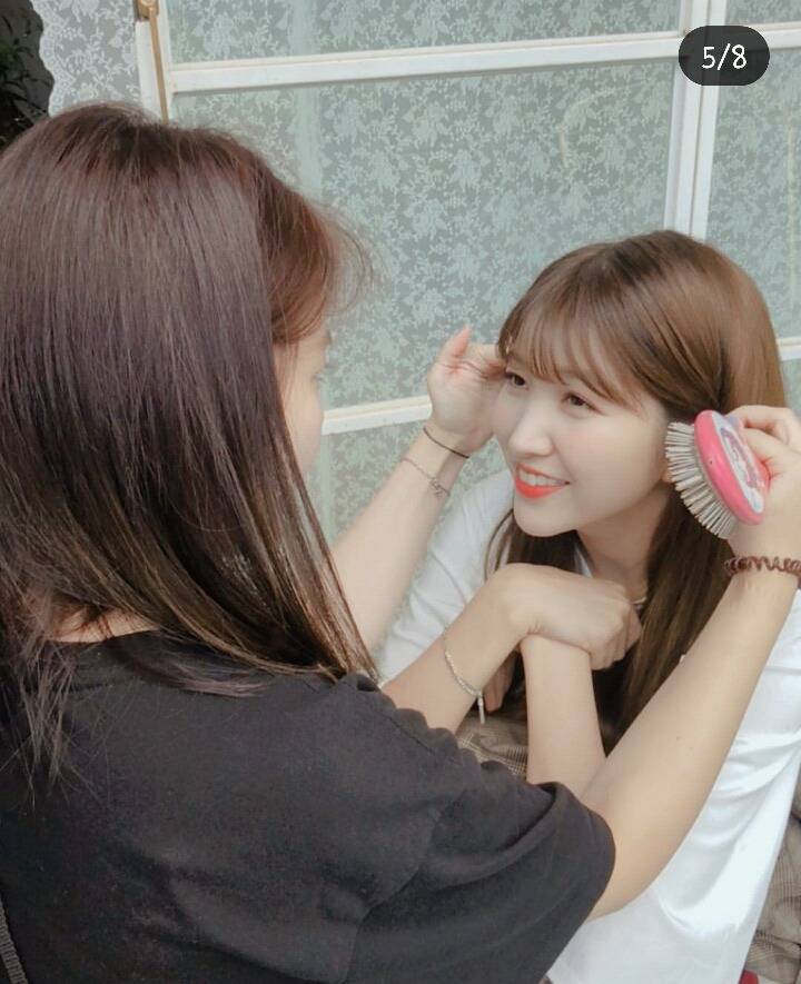 180921 여자친구 인스타그램 맏내는 일하는중! | 인스티즈