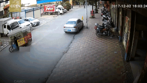 중국의 뺑소니와 도움 | 인스티즈