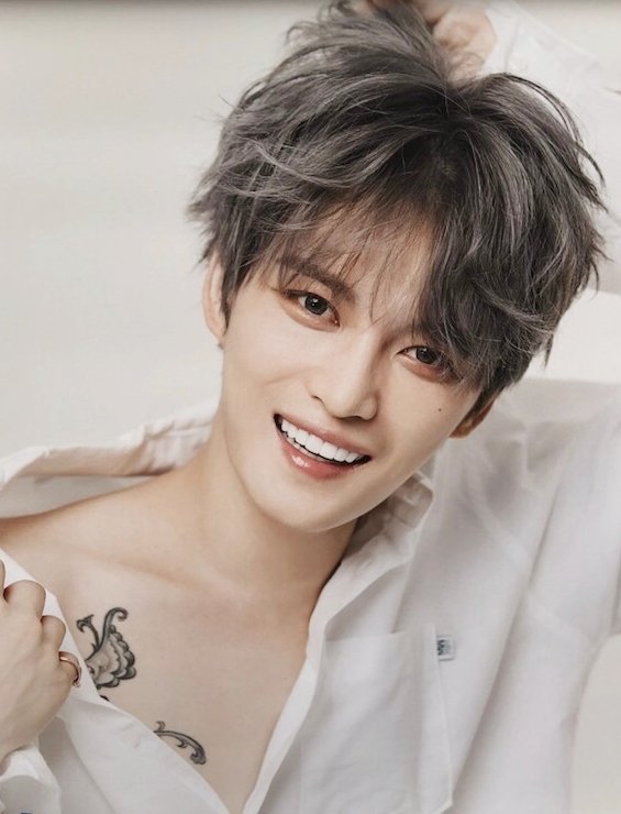 여전히 어마어마한 최근 김재중 | 인스티즈
