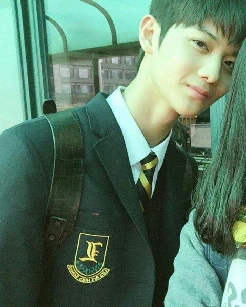 학교 축제에 놀러간 워너원 배진영 | 인스티즈