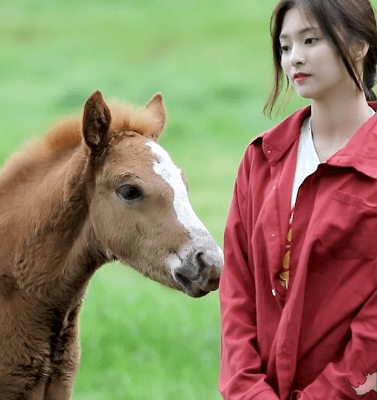 프로미스나인 이나경.gif | 인스티즈