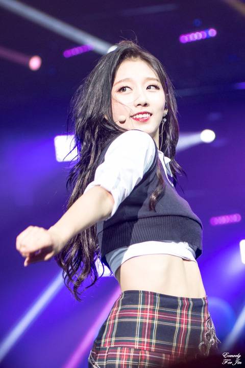 [러블리즈] 저녁에 에스프레소를 마셔서 잠이 오지 않을 것 같아 예인이 | 인스티즈