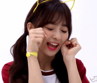 프로미스나인 이나경.gif | 인스티즈