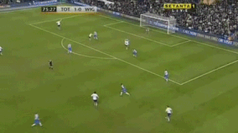 모드리치의 엄청난 오프더볼 능력.gif | 인스티즈