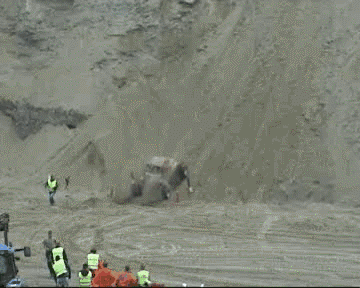 벽을 오르는 차.gif | 인스티즈