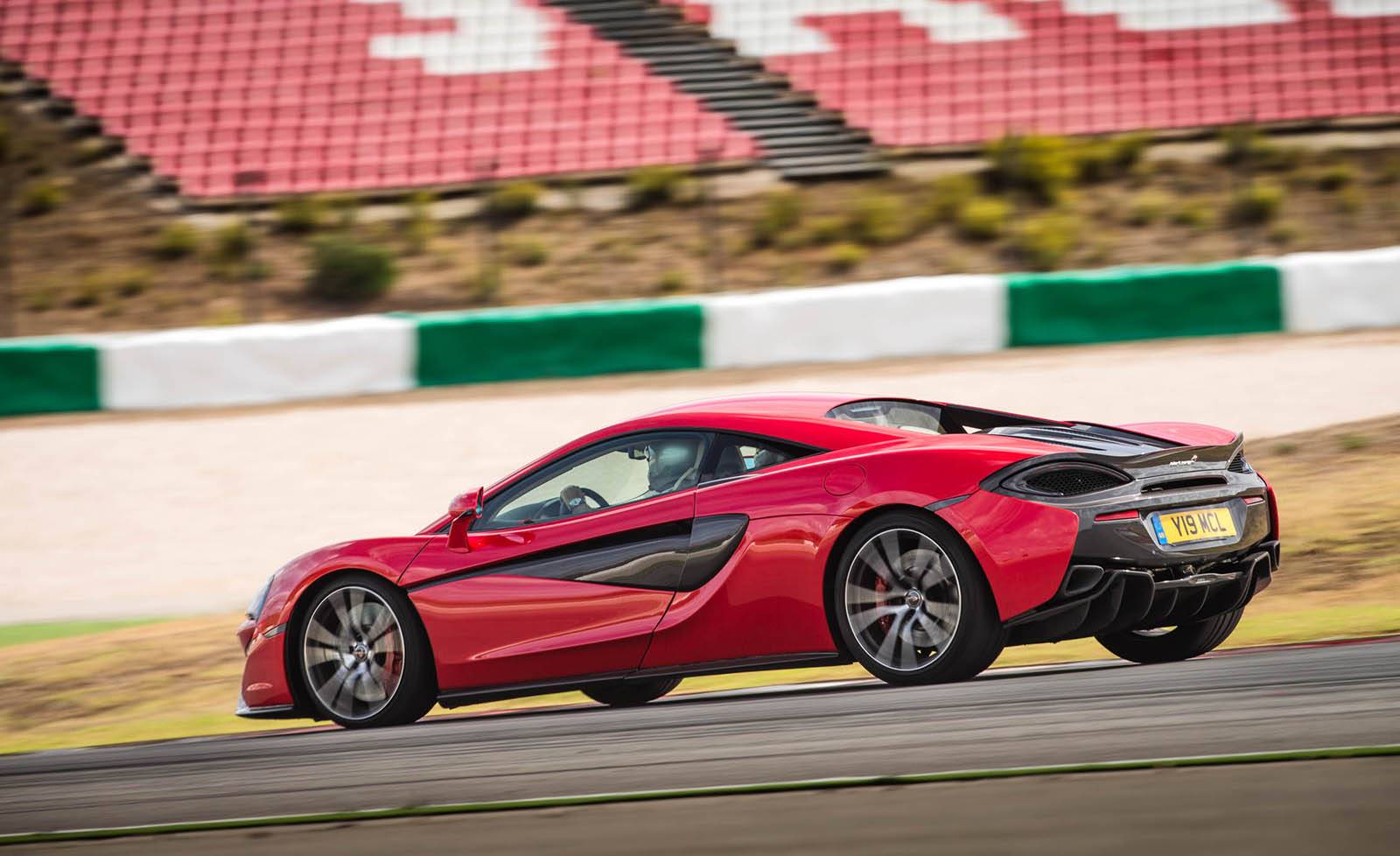 맥라렌 570S | 인스티즈