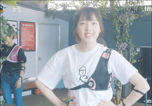 양궁연습하는 여자친구 엄지 은하 예린.gif | 인스티즈