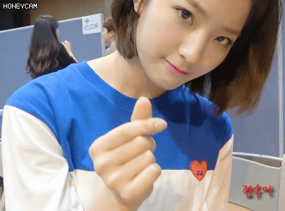 긴머리 단발머리 다 잘어울리는 아이돌 | 인스티즈