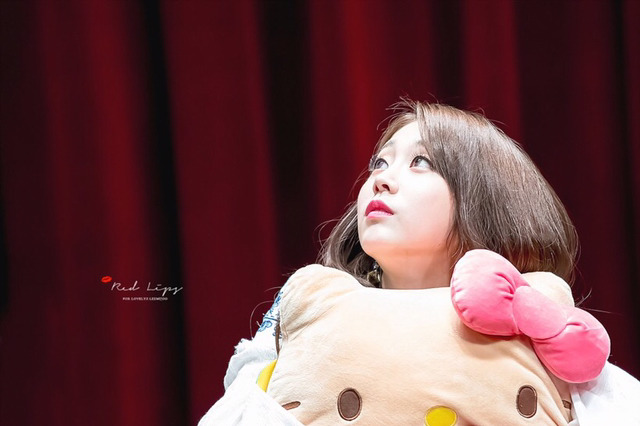 [러블리즈] 50일만에 레플이 와서 지수 | 인스티즈