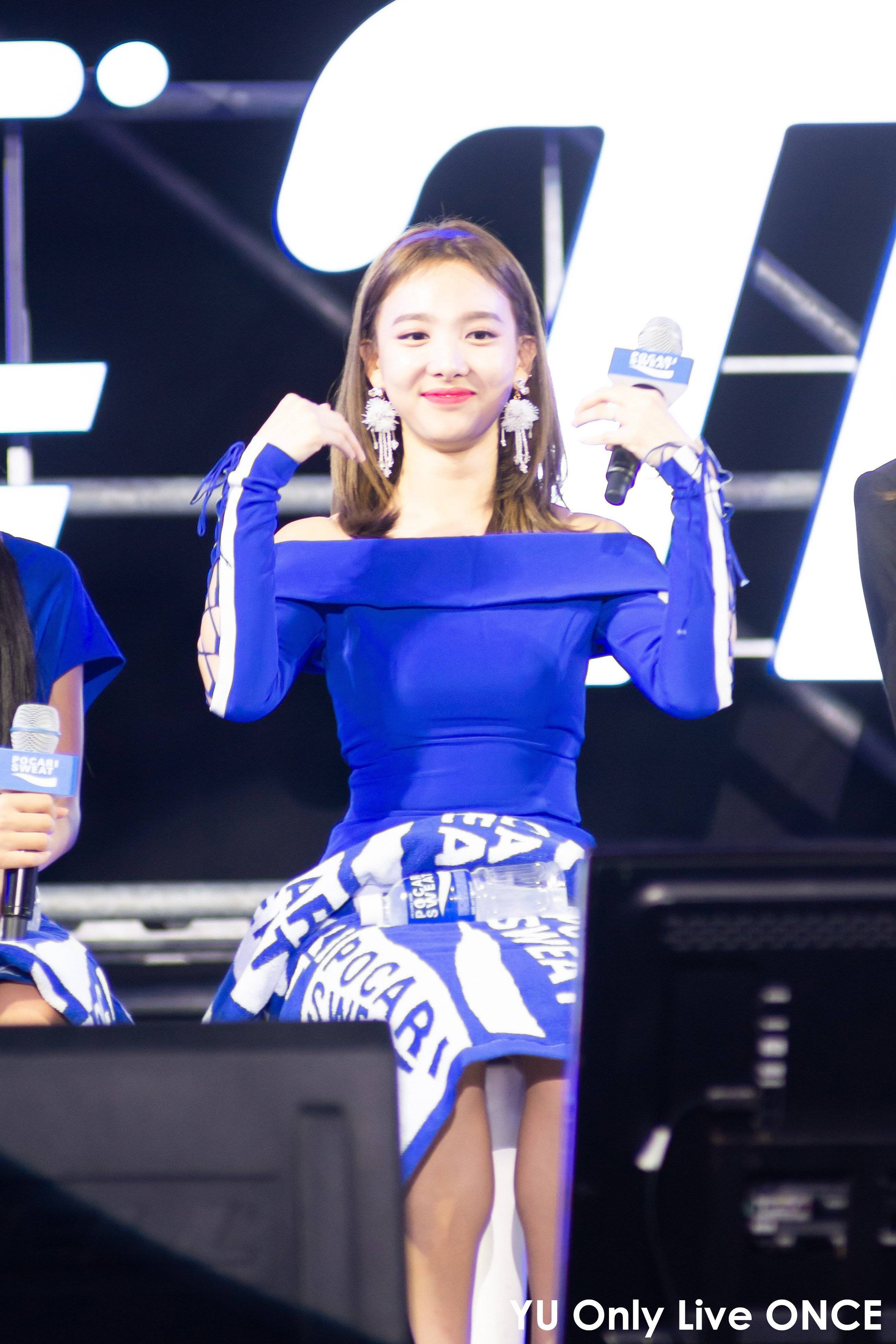 오늘이 생일인 트와이스 맏내 나연이.jpgif | 인스티즈