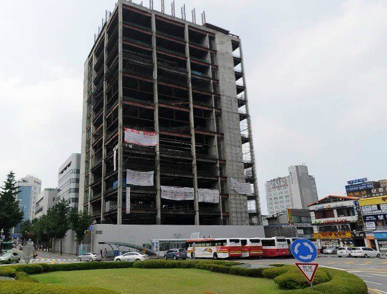 안양역 한번이라도 가본 사람은 본 건물...... | 인스티즈